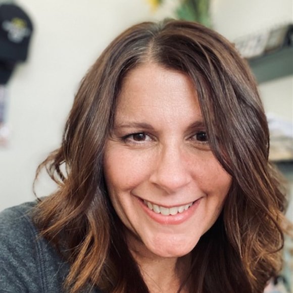 Meet your Posher, Christa - Picture 1 of 1